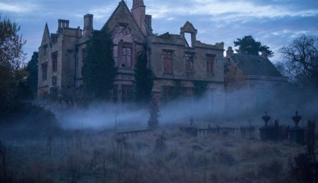 the-woman-in-black-2