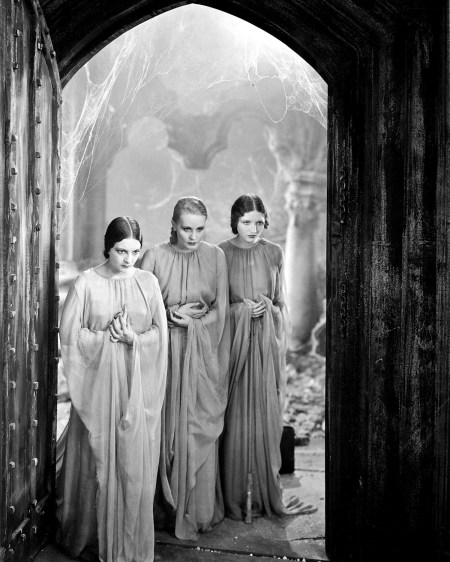 brides-of-dracula